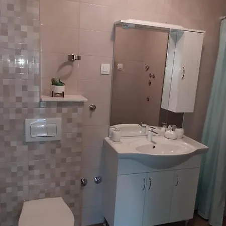 Alcmaria Apartament *